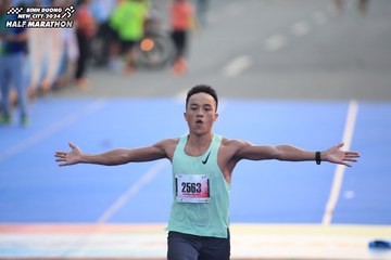 BINH DUONG NEW CITY HALF MARATHON 2024 - Ảnh #1739407