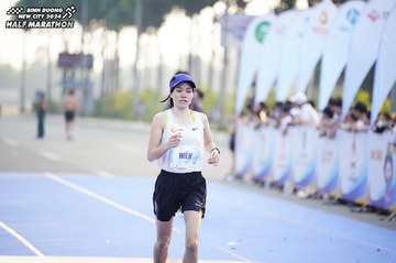 BINH DUONG NEW CITY HALF MARATHON 2024 - Ảnh #1757183