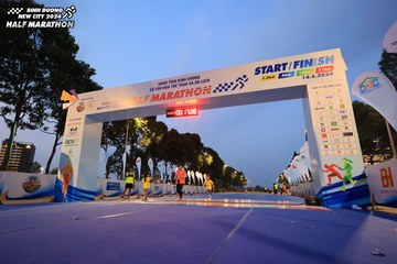 BINH DUONG NEW CITY HALF MARATHON 2024 - Ảnh #1729735