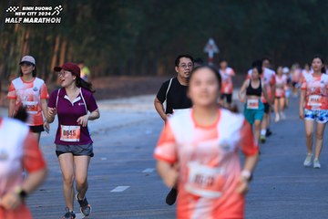 BINH DUONG NEW CITY HALF MARATHON 2024 - Ảnh #1772648