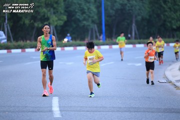 BINH DUONG NEW CITY HALF MARATHON 2024 - Ảnh #1726332