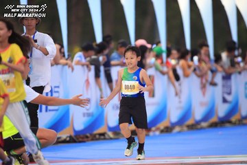 BINH DUONG NEW CITY HALF MARATHON 2024 - Ảnh #1728606