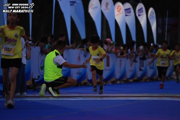 BINH DUONG NEW CITY HALF MARATHON 2024 - Ảnh #1729134