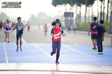 BINH DUONG NEW CITY HALF MARATHON 2024 - Ảnh #1761799