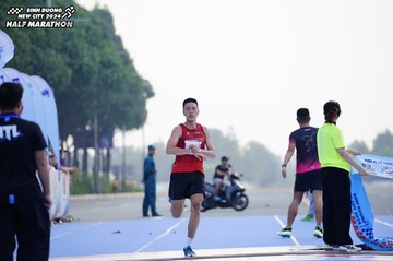BINH DUONG NEW CITY HALF MARATHON 2024 - Ảnh #1770971