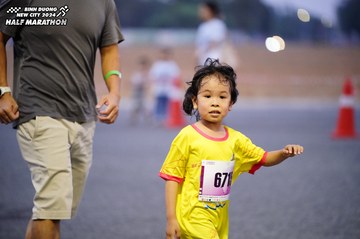 BINH DUONG NEW CITY HALF MARATHON 2024 - Ảnh #1725740