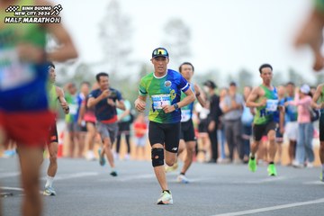 BINH DUONG NEW CITY HALF MARATHON 2024 - Ảnh #1737057
