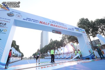 BINH DUONG NEW CITY HALF MARATHON 2024 - Ảnh #1738322