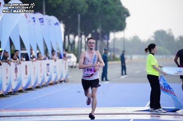 BINH DUONG NEW CITY HALF MARATHON 2024 - Ảnh #1770849