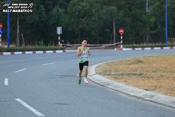BINH DUONG NEW CITY HALF MARATHON 2024 - Ảnh #1734691