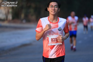 BINH DUONG NEW CITY HALF MARATHON 2024 - Ảnh #1750756