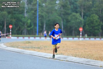 BINH DUONG NEW CITY HALF MARATHON 2024 - Ảnh #1735780