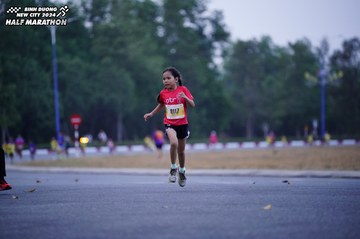 BINH DUONG NEW CITY HALF MARATHON 2024 - Ảnh #1725028