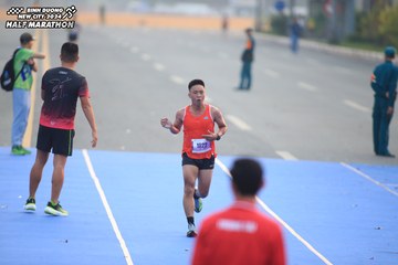 BINH DUONG NEW CITY HALF MARATHON 2024 - Ảnh #1738873