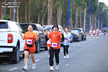 BINH DUONG NEW CITY HALF MARATHON 2024 - Ảnh #1755474