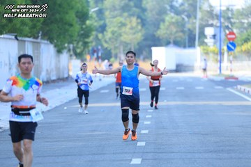 BINH DUONG NEW CITY HALF MARATHON 2024 - Ảnh #1771122