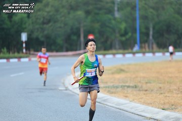 BINH DUONG NEW CITY HALF MARATHON 2024 - Ảnh #1735036