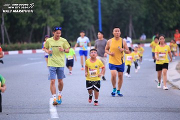 BINH DUONG NEW CITY HALF MARATHON 2024 - Ảnh #1726962