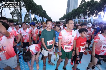 BINH DUONG NEW CITY HALF MARATHON 2024 - Ảnh #1738133