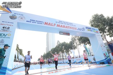 BINH DUONG NEW CITY HALF MARATHON 2024 - Ảnh #1821976
