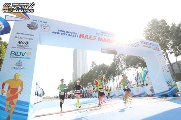 BINH DUONG NEW CITY HALF MARATHON 2024 - Ảnh #1819042
