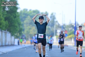 BINH DUONG NEW CITY HALF MARATHON 2024 - Ảnh #1768007