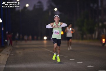 BINH DUONG NEW CITY HALF MARATHON 2024 - Ảnh #1755681