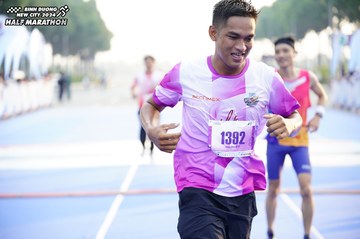 BINH DUONG NEW CITY HALF MARATHON 2024 - Ảnh #1758243