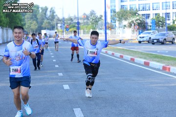 BINH DUONG NEW CITY HALF MARATHON 2024 - Ảnh #1770795