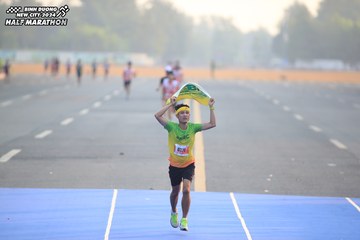 BINH DUONG NEW CITY HALF MARATHON 2024 - Ảnh #1738404