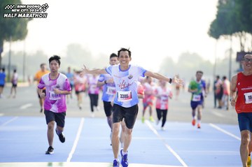 BINH DUONG NEW CITY HALF MARATHON 2024 - Ảnh #1763186