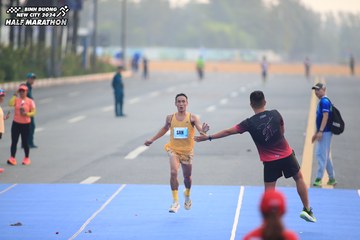 BINH DUONG NEW CITY HALF MARATHON 2024 - Ảnh #1738739