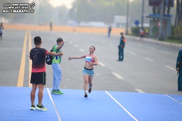 BINH DUONG NEW CITY HALF MARATHON 2024 - Ảnh #1738784