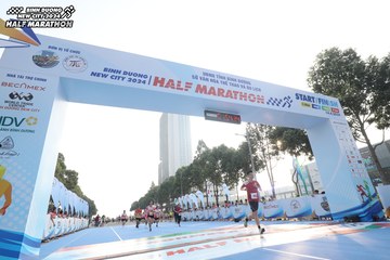 BINH DUONG NEW CITY HALF MARATHON 2024 - Ảnh #1821455