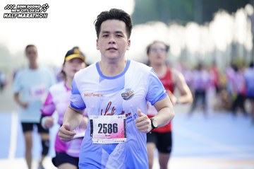 BINH DUONG NEW CITY HALF MARATHON 2024 - Ảnh #1760679