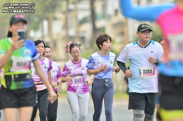 BINH DUONG NEW CITY HALF MARATHON 2024 - Ảnh #1750219
