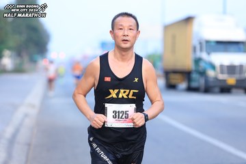 BINH DUONG NEW CITY HALF MARATHON 2024 - Ảnh #1766926