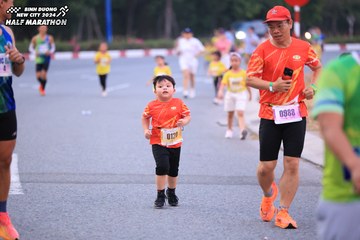 BINH DUONG NEW CITY HALF MARATHON 2024 - Ảnh #1727023