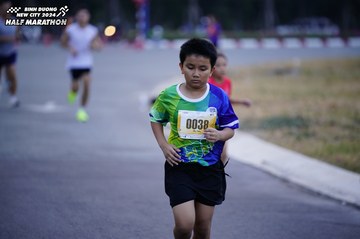 BINH DUONG NEW CITY HALF MARATHON 2024 - Ảnh #1724578
