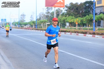 BINH DUONG NEW CITY HALF MARATHON 2024 - Ảnh #1770137