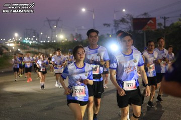BINH DUONG NEW CITY HALF MARATHON 2024 - Ảnh #1741376