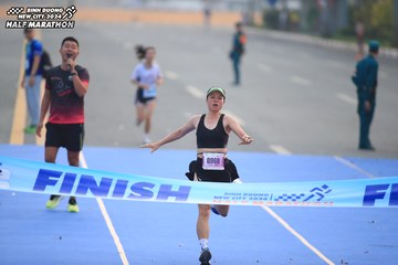 BINH DUONG NEW CITY HALF MARATHON 2024 - Ảnh #1738681