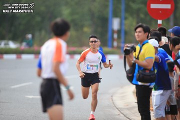 BINH DUONG NEW CITY HALF MARATHON 2024 - Ảnh #1736244