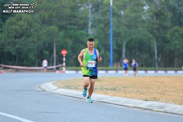 BINH DUONG NEW CITY HALF MARATHON 2024 - Ảnh #1735793