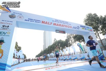 BINH DUONG NEW CITY HALF MARATHON 2024 - Ảnh #1822352