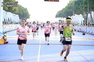 BINH DUONG NEW CITY HALF MARATHON 2024 - Ảnh #1764906