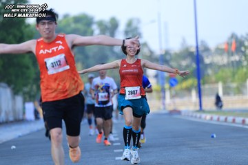 BINH DUONG NEW CITY HALF MARATHON 2024 - Ảnh #1763624