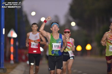 BINH DUONG NEW CITY HALF MARATHON 2024 - Ảnh #1756356