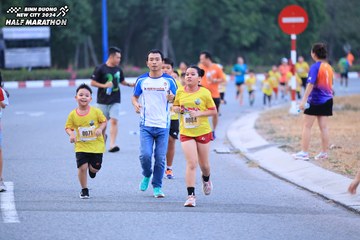 BINH DUONG NEW CITY HALF MARATHON 2024 - Ảnh #1726532