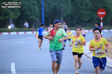 BINH DUONG NEW CITY HALF MARATHON 2024 - Ảnh #1726202